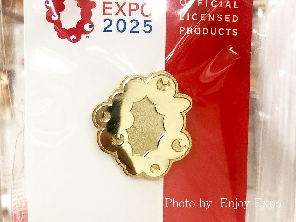 ピンバッジ ロゴ ゴールド